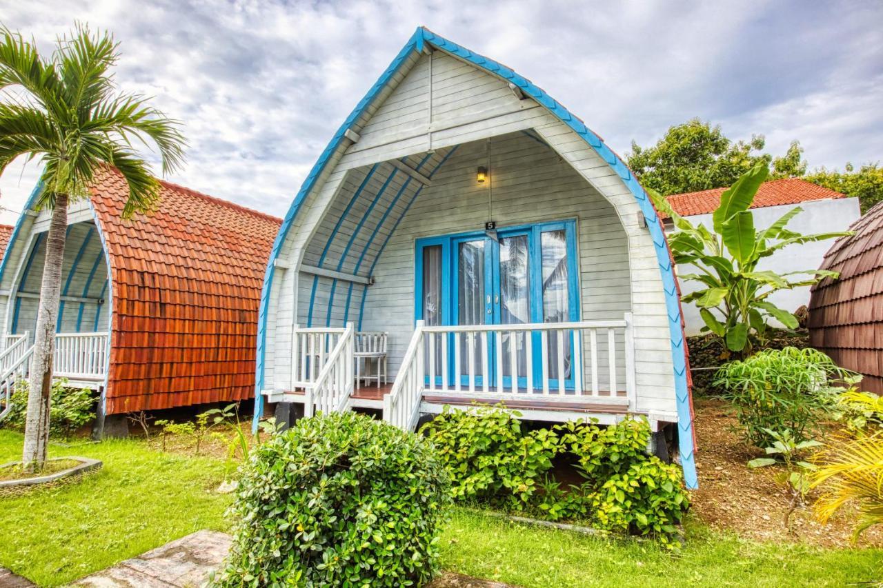 Megaland Bungalow Batununggul Екстериор снимка